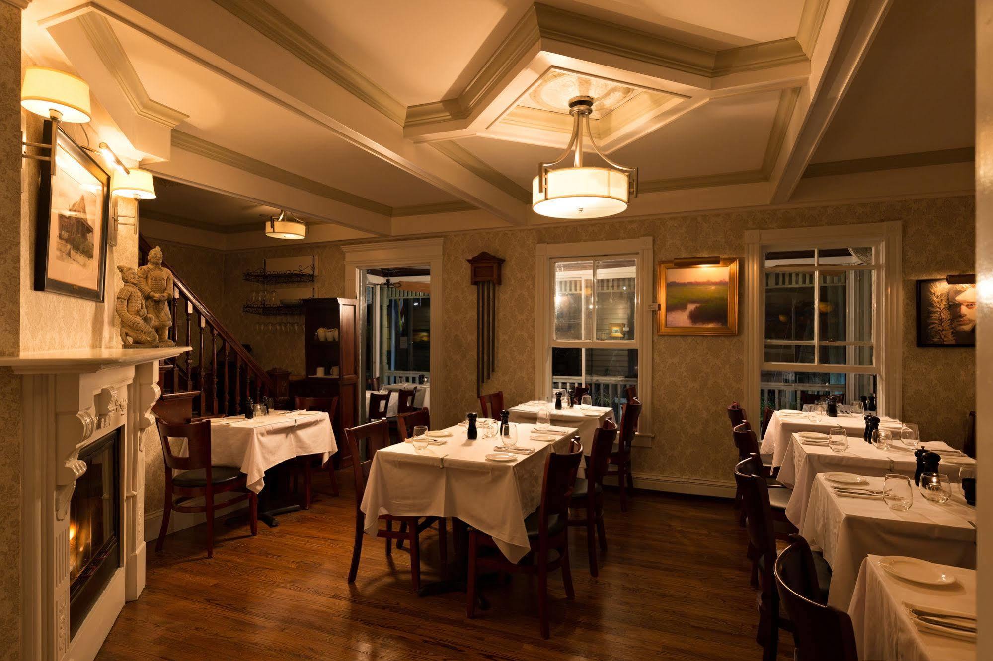 Crowne Pointe Historic Inn Adults Only Provincetown Exteriör bild